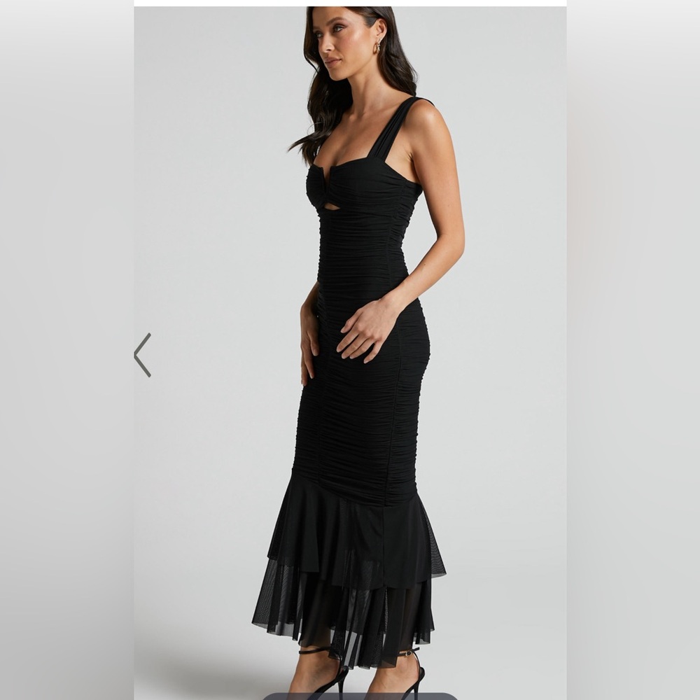 NWOT Black ruched dress